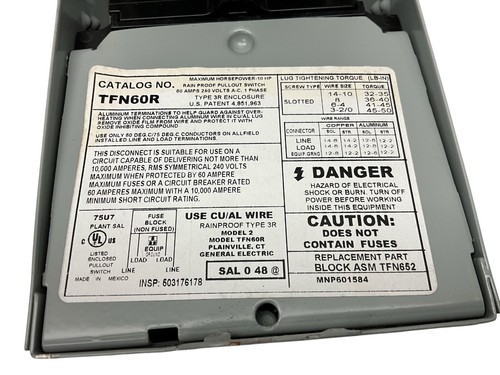 GE TFN60R 60A 240V 1PH NEMA 3 AC DISCONNECT - Picture 2 of 4