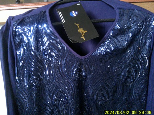 NWT. HSN JOAN BOYCE PURPLE KNIT SEQUINED OCCASION LONG SLEEVE TOP, LARGE - Picture 3 of 5