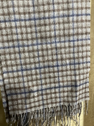 NWT Authentic Stewart of Scotland Classic 100% Merino Wool Scarf /Unisex. “V” - Picture 2 of 3