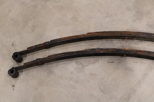 1953 - 1962 Corvette Rear 4 Leaf Reproduction Springs Pair - Picture 6 of 6
