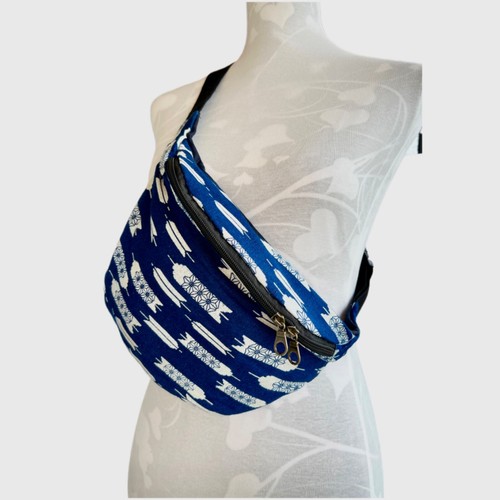 Bauchtasche Gürteltasche Bum Bum Bag Indigo Feder Blüten 40cmx18,5cm Boho Ethno - Bild 2 von 16