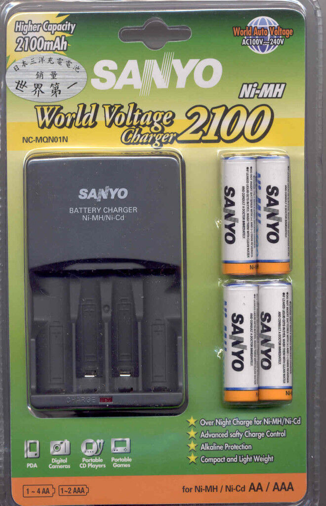 CARGADOR DE PILAS AA Y AAA SANYO + 4 PILAS AA RECARGABLES-...