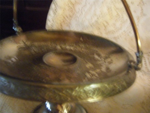 Antique Ornate Meriden B.SilverPlate Handled Pedestal Victorian Brides Basket - Picture 10 of 12