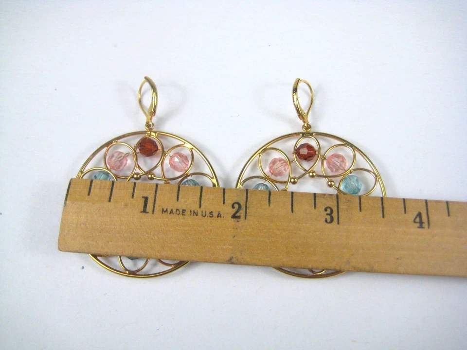 Золотистые серьги-кольца Joan Rivers с открытым граненым медальоном висячие из фарфора - Изображение 2 из 4