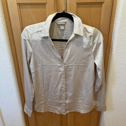 Women’s Light Gold Satin Button Up Long Sleeve Blouse Size Small