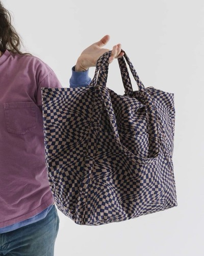 Indigo Trippy Checker - Cloud Travel Bag BAGGU - Picture 5 of 6