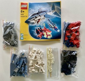 Lego Designer Set 4506 Deep-Sea Predators Complete in Box with Manual