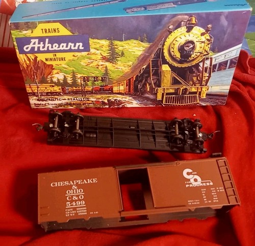 Chesapeake & Ohio C&O For Progress Bev-Bel 1777 40' Boxcar Blue Box Athearn Kit - Picture 4 of 7