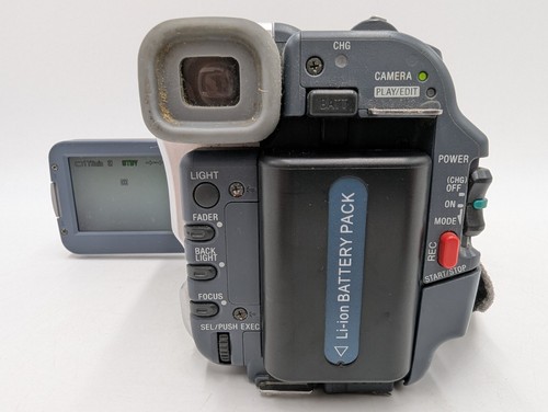 Sony DCR-TRV260 Handycam Digital 8 Camcorder W/ NEW Charger & Battery Tested - Picture 11 of 18