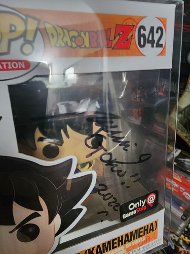 Dragonball Z Goku (Kamehameha) #642 (GameStop Exc) W/PROTECTOR And Signed Read** - Picture 7 of 8