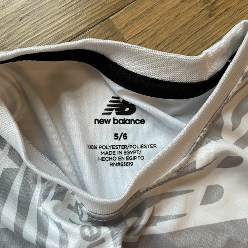 New Balance Shirt With Athletic Work Shorts Grey Bundle Boys New 5/6 - Picture 4 of 5
