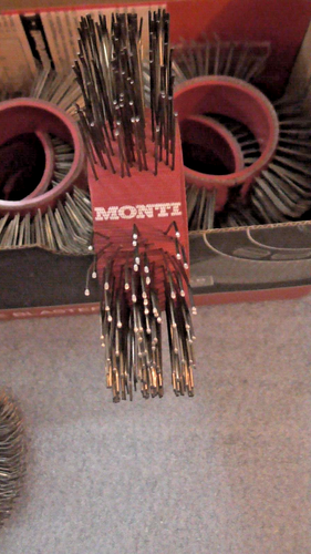 10 Pack MONTI Steel Belt Bristle Blaster Wire Brush 23mm Red BB-033-10 FREE POST - Picture 2 of 6
