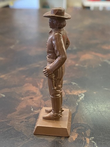 1950's MARX FAMOUS AMERICANS GENERAL CUSTER PLAYSET FIGURE DARK BROWN PLASTIC - Picture 3 of 6