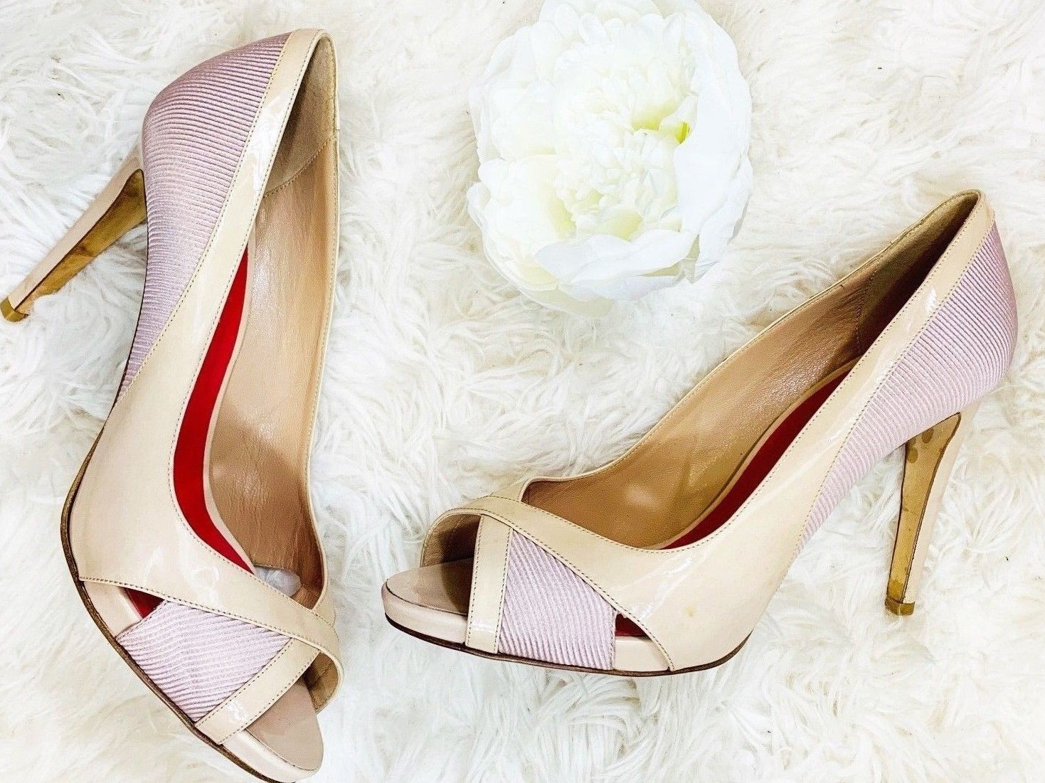 Armani Collezioni Heels Pink Nude Size 41 Peep Toe Stiletto Heel Striped Armani Collezioni Heels Pink Nude Size 41 Peep Toe Stiletto Heel Striped