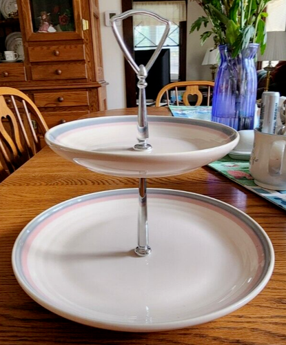 Aura Serving Tray 2 Tiered 7" H Pfaltzgraff By Request Collectors' Edition White - 第 1/23 張圖片