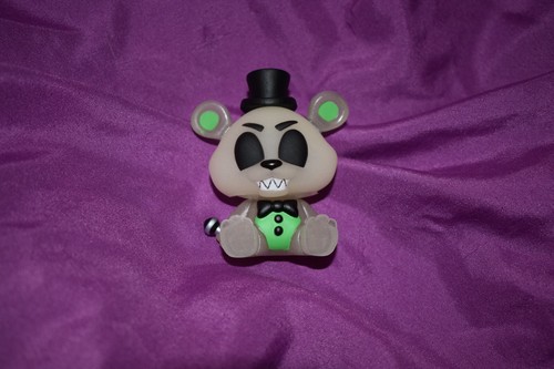 FNAF Five Nights At Freddy's Mystery Minis Series 1.5 Glow In The Dark you pick - Picture 18 of 31