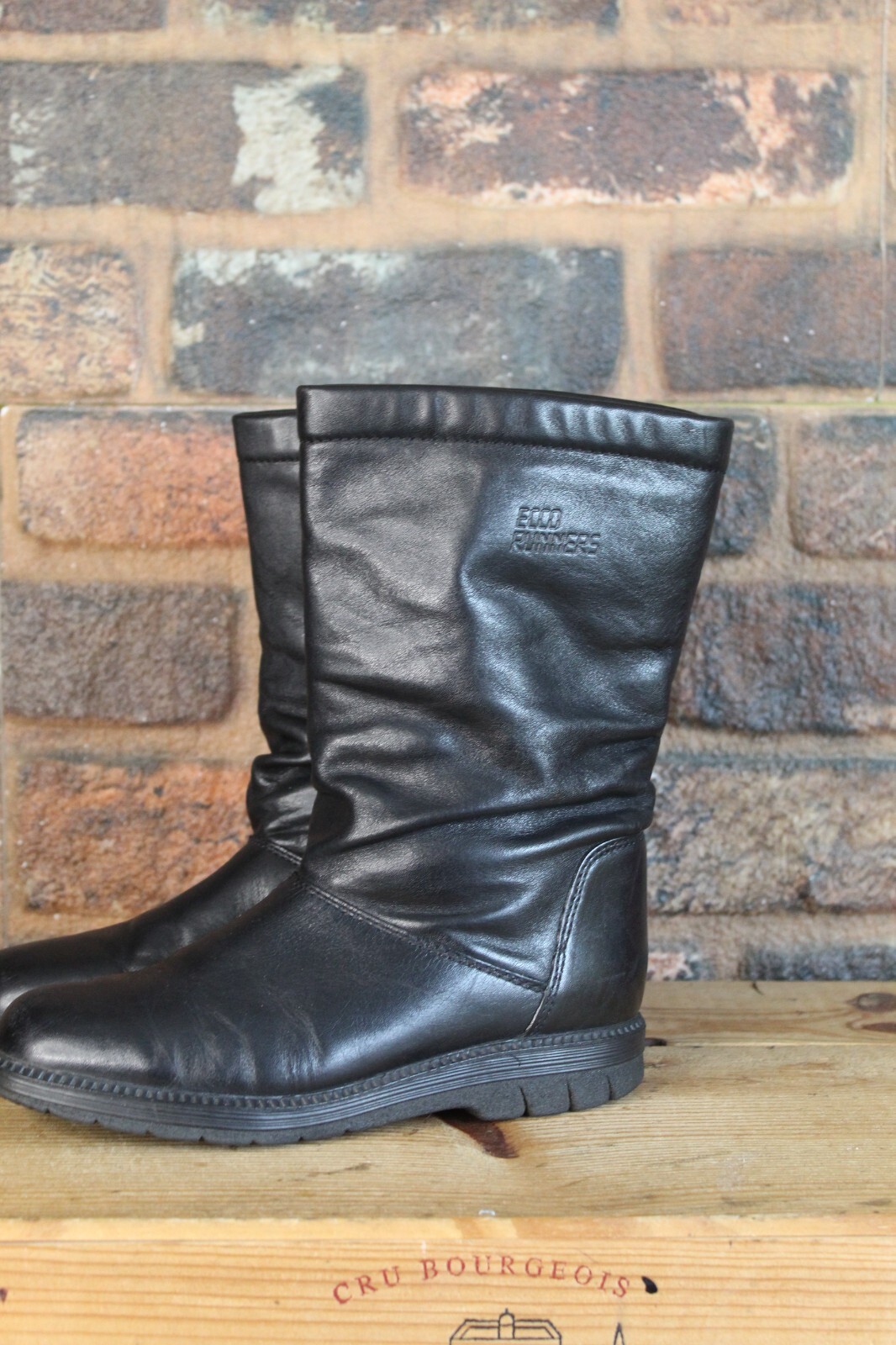 BLACK LEATHER PULL ON MID CALF BOOTS SIZE 4 / 37 BY ECCO USED eBay