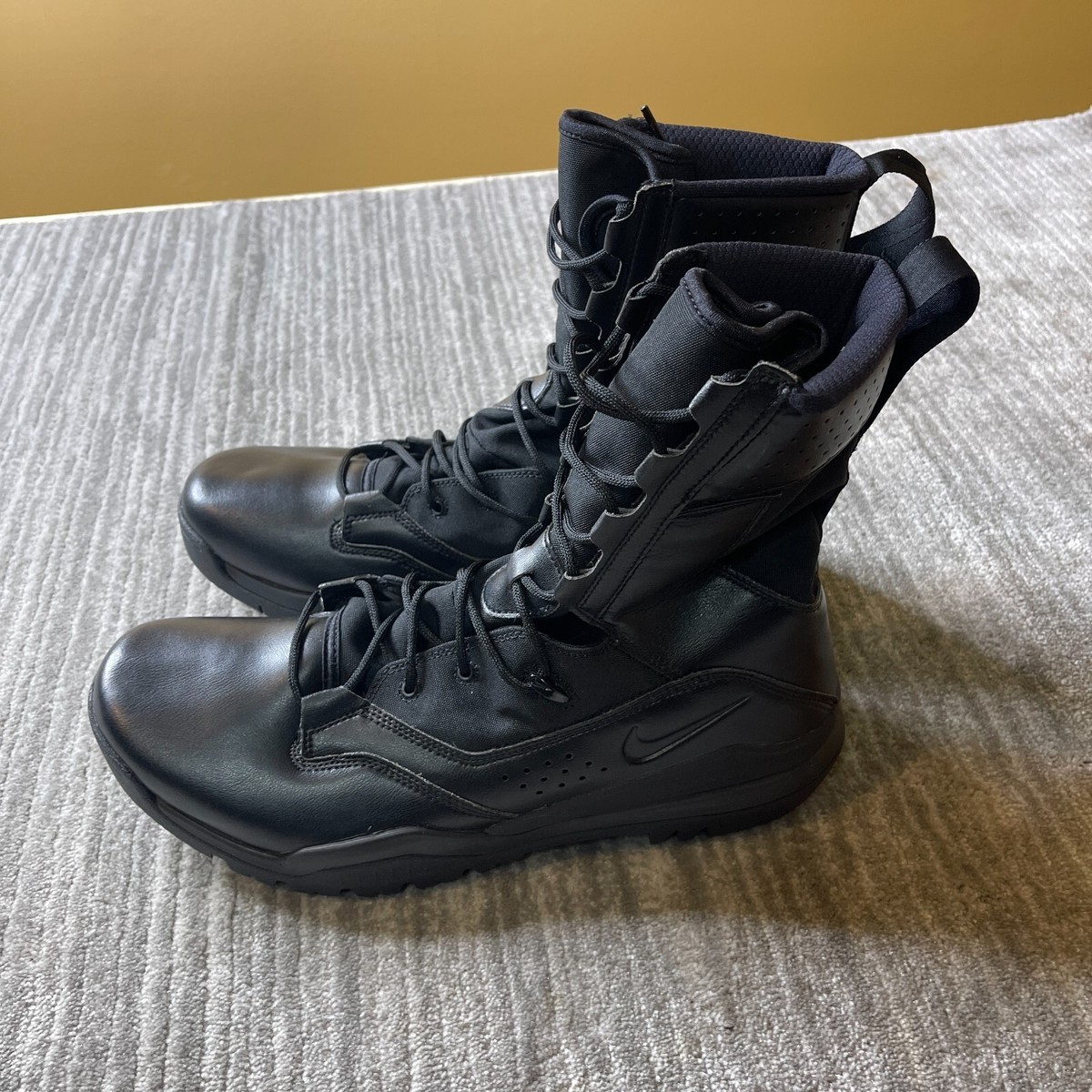 Nike SFB Field 2 8