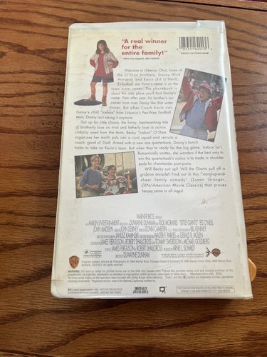 Little Giants (VHS Clamshell, 1995) Rick Moranis & Ed O'Neill - Picture 2 of 3