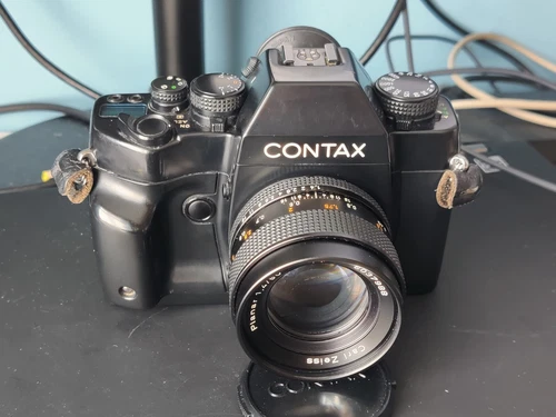 Contax RX with Contax Carl Zeiss Planar T* 50mm 1.4 -  fully working & good cond