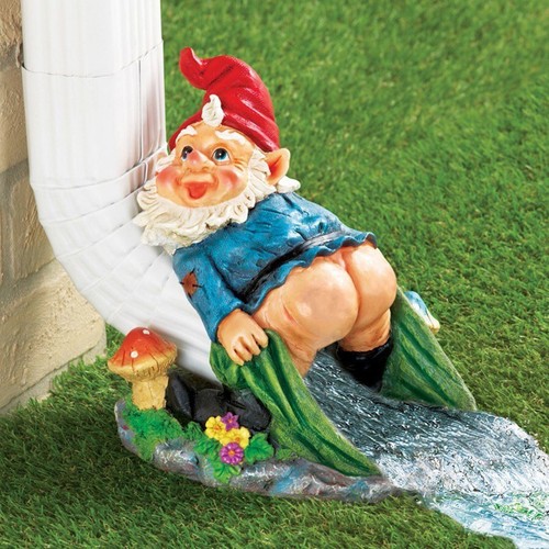 Rain Gutter Downspout Extension Downspout Diverter Naughty Garden Gnome Santa - Picture 1 of 6