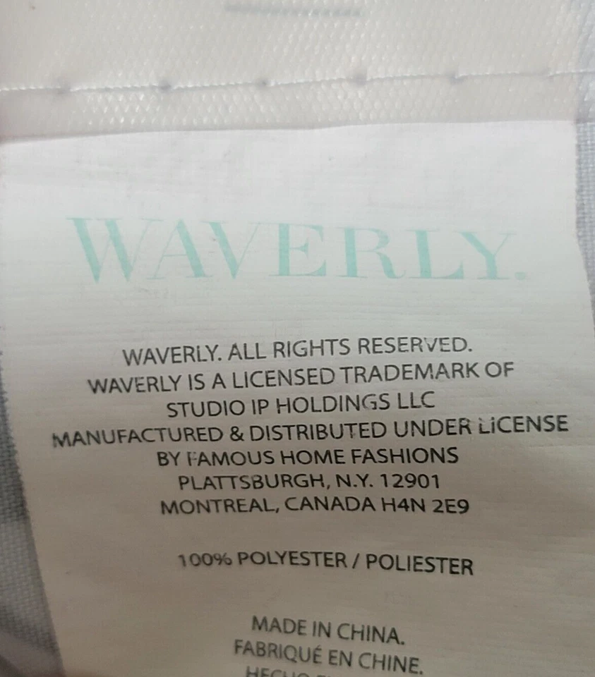 Cortina de ducha Waverly negra, roja, gris y blanca (67" de ancho x 72" de alto) Foto 2 de 2