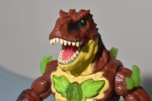 Beast Lab Dino Lord Terror Brown T-Rex Light-Up Action Figure NOT WORKING - Picture 2 of 9