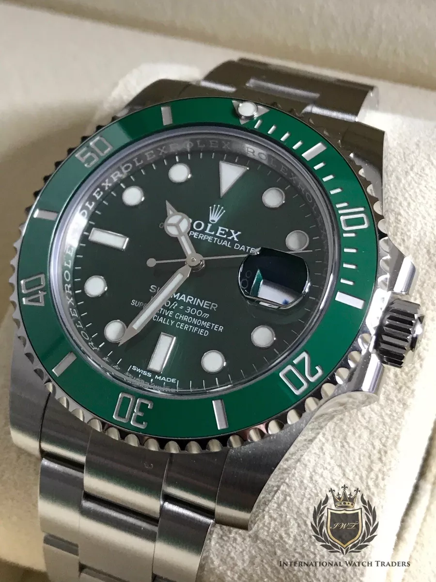 Rolex Submariner Date Hulk Stainless Steel 40mm Green Dial 116610LV