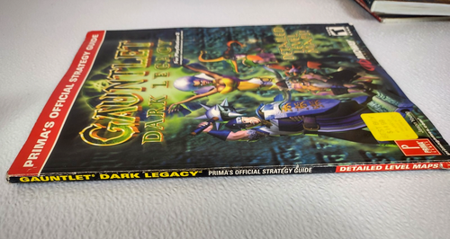 Gauntlet Dark Legacy Playstation 2 PS2 Strategy Guide Player's Hint Book - Picture 4 of 6