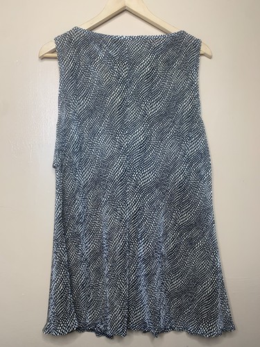 Connected Apparel Women's Size Medium Blouse Beige Black Scoop Neck Sleeveless - Picture 16 of 21