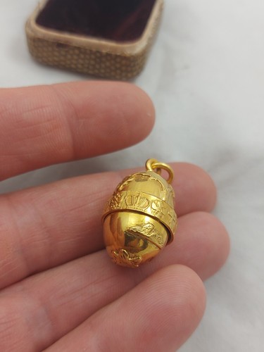 Imperial Russ Gilt Silver 84 Faberge Egg Pendant Box - Picture 5 of 17