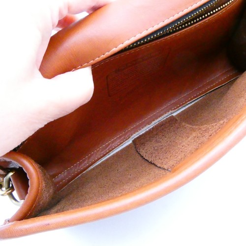 Vintage Coach Sterling Clutch 9945 British Tan Made in USA No Tag - Picture 8 of 14