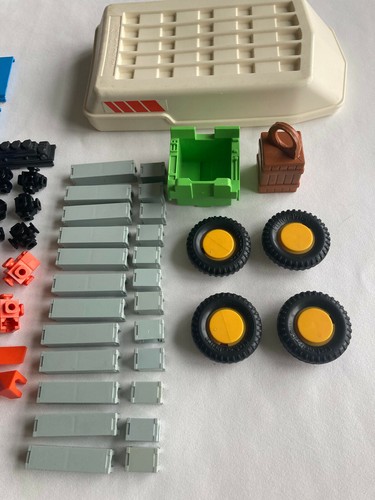FISHER PRICE CONSTRUX #575 SEA/LAND ADVENTURE SET COMPLETE (NO BOX) - Picture 2 of 7
