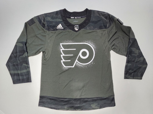 Camiseta deportiva Adidas Philadelphia Flyers camuflada de práctica de apreciación militar (talla 52) - Imagen 2 de 7