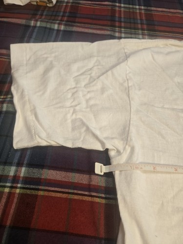 Vtg Disney Mickey T-Shirt Size S Embroidered Short sleeve. 40 Inch Chest. - Picture 3 of 7