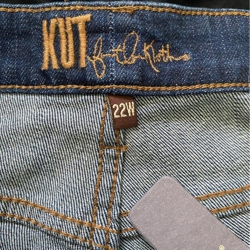 KUT FROM THE KLOTH KATY BOYFRIEND SHORTS 22W NWT - Picture 10 of 10