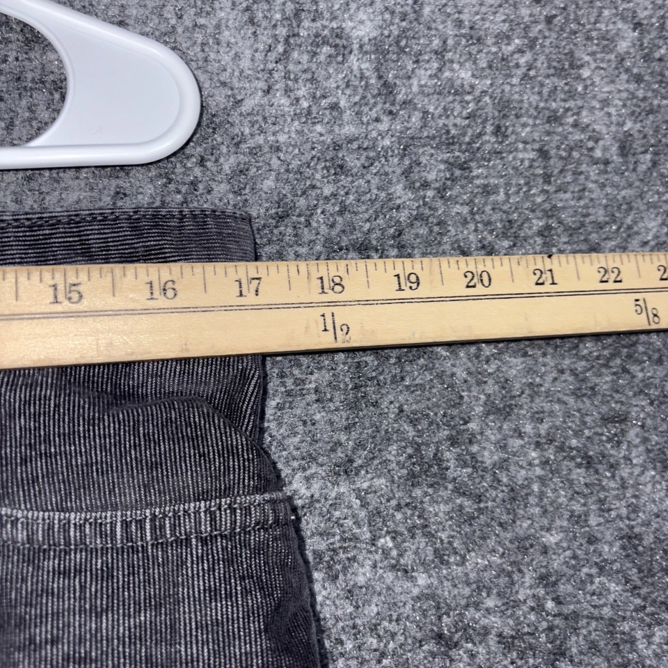 GAP Shorts Womens Size 10 Black Corduroy Raw Hem Beach Casual - Image 4 of 4