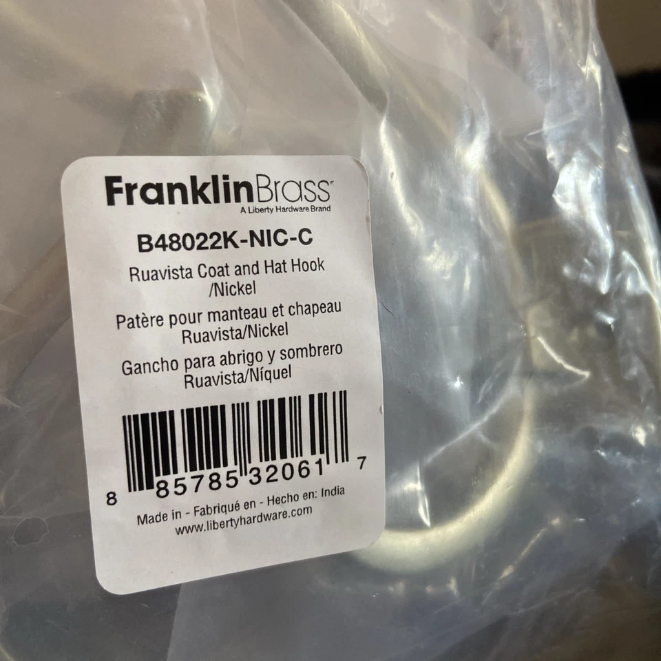 Ganchos de pared para abrigo y sombrero Franklin de latón (paquete de 5) ganchos dobles Foto 2 de 4