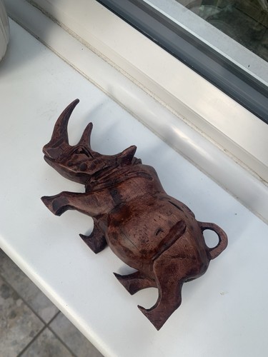 Vintage Hand Carved Wooden Rhino 19cm long - Picture 5 of 7