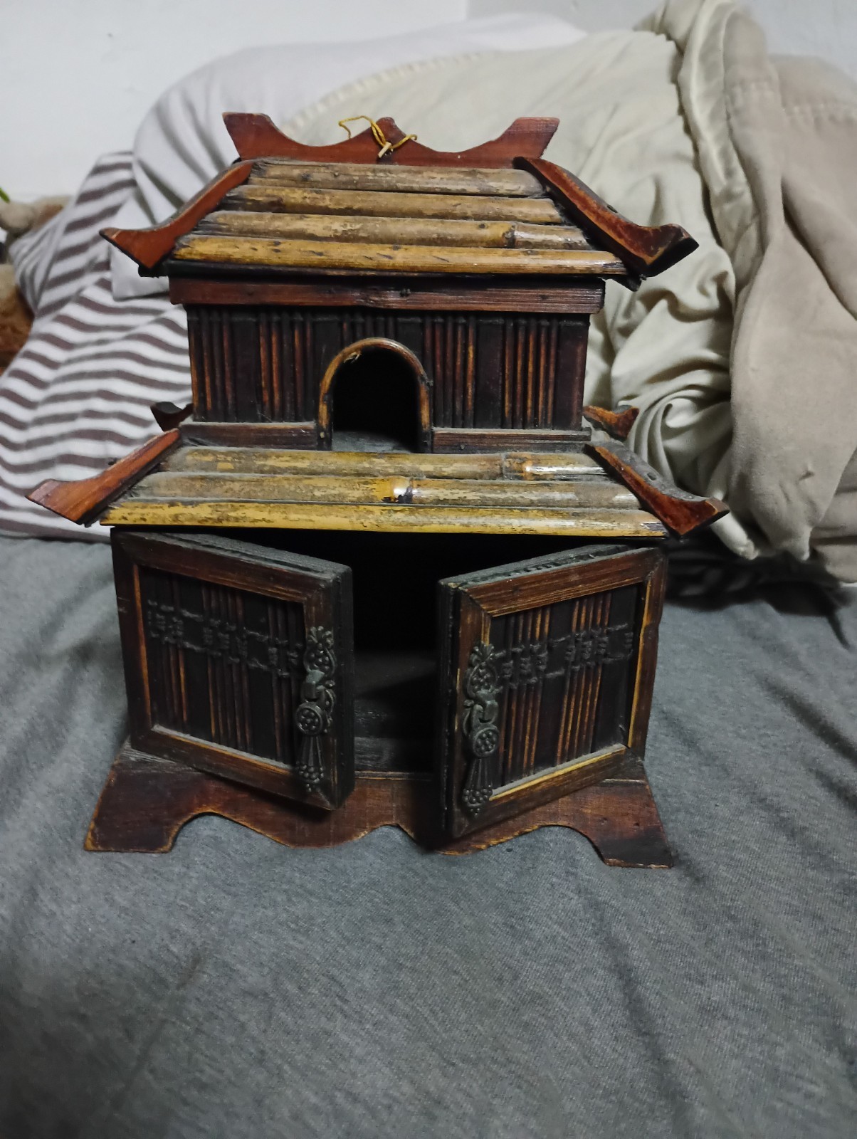 Picture 5 of 5