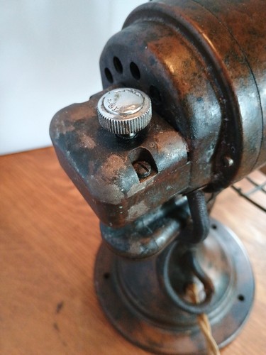 Vintage 10" Delco GM Model 1500 4 Bladed 2 Speed Oscillating Fan - Nice /Works - Afbeelding 9 van 14