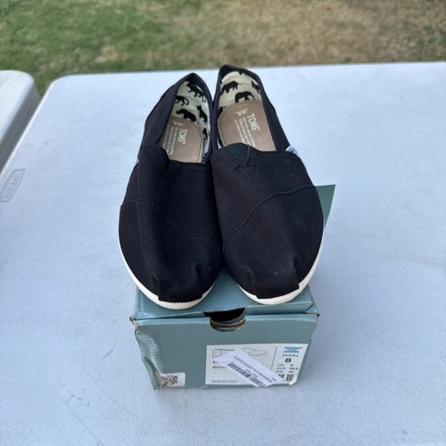 TOMS Classic Alpargatas Women's Canvas Shoes
