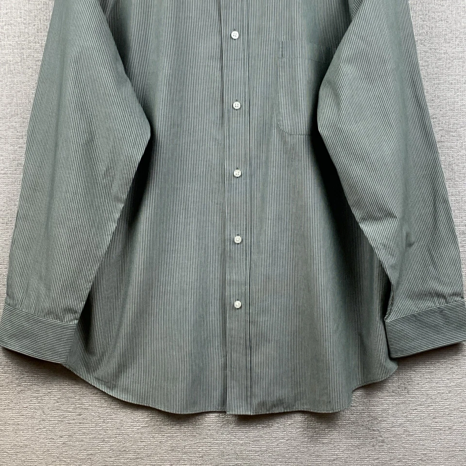 Camisa de vestir con botones Croft & Barrow para hombre 17 1/2 x 34/35 gris blanco a rayas Foto 3 de 4