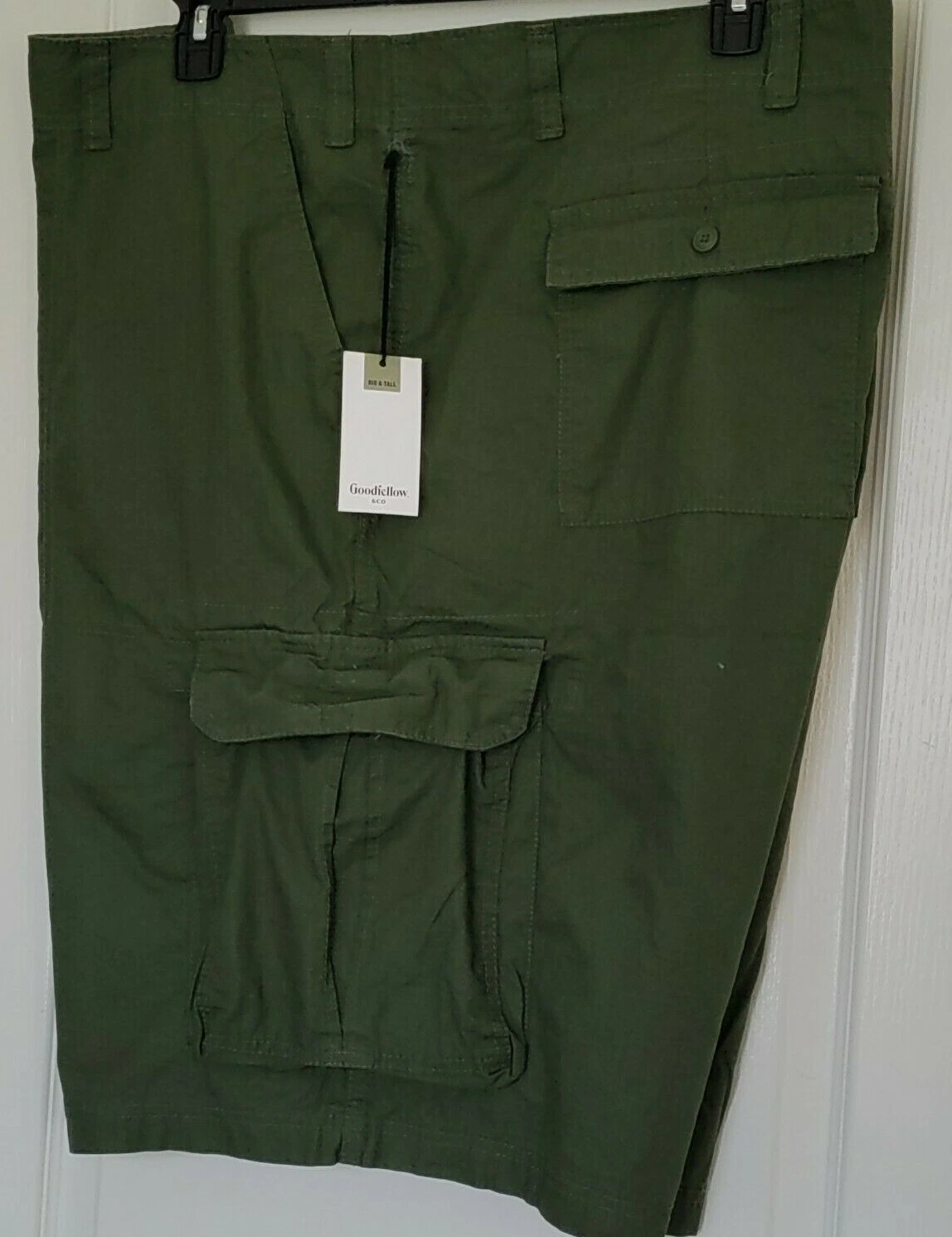NWT MEN'S BIG & TALL Goodfellow & Co. Flat Shorts Cargo Size 60 Green Military