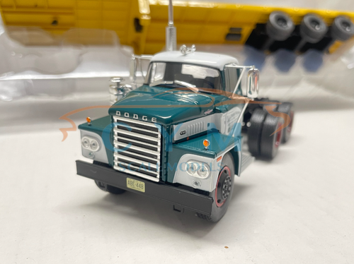 Camion clasico americano Dodge LCF / Portamaquinas / 1967 (Escala 1/43) Ixo, NEW - Imagen 6 de 19