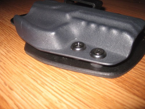 IWB Kydex/Leather Hybrid Holster small print with adjustable retention for Ruger - Picture 2 of 3