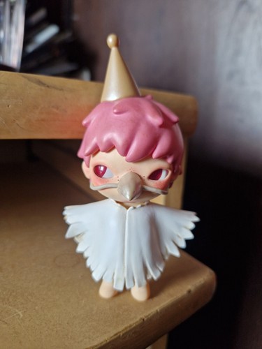 Birdman Hirono Little Mischief Pop Mart Figur 4 Inch
