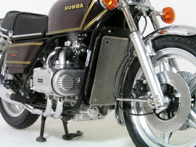 Minichamps 1/12 scale Honda Gold Wing GL1000 (K3) 1978 Candy Minichamps 1/12 scale Honda Gold Wing GL1000 (K3) 1978 Candy