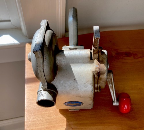 SPOLVERINO MIDGET J & P VINTAGE ANNI '50 MANOVELLA SPANDIERBA E GIARDINO USA - Foto 4 di 5