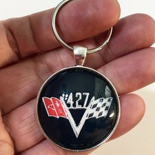 Chevy 427 Engine Fender Emblem V Formation Racing Flags 1.2 Keychain